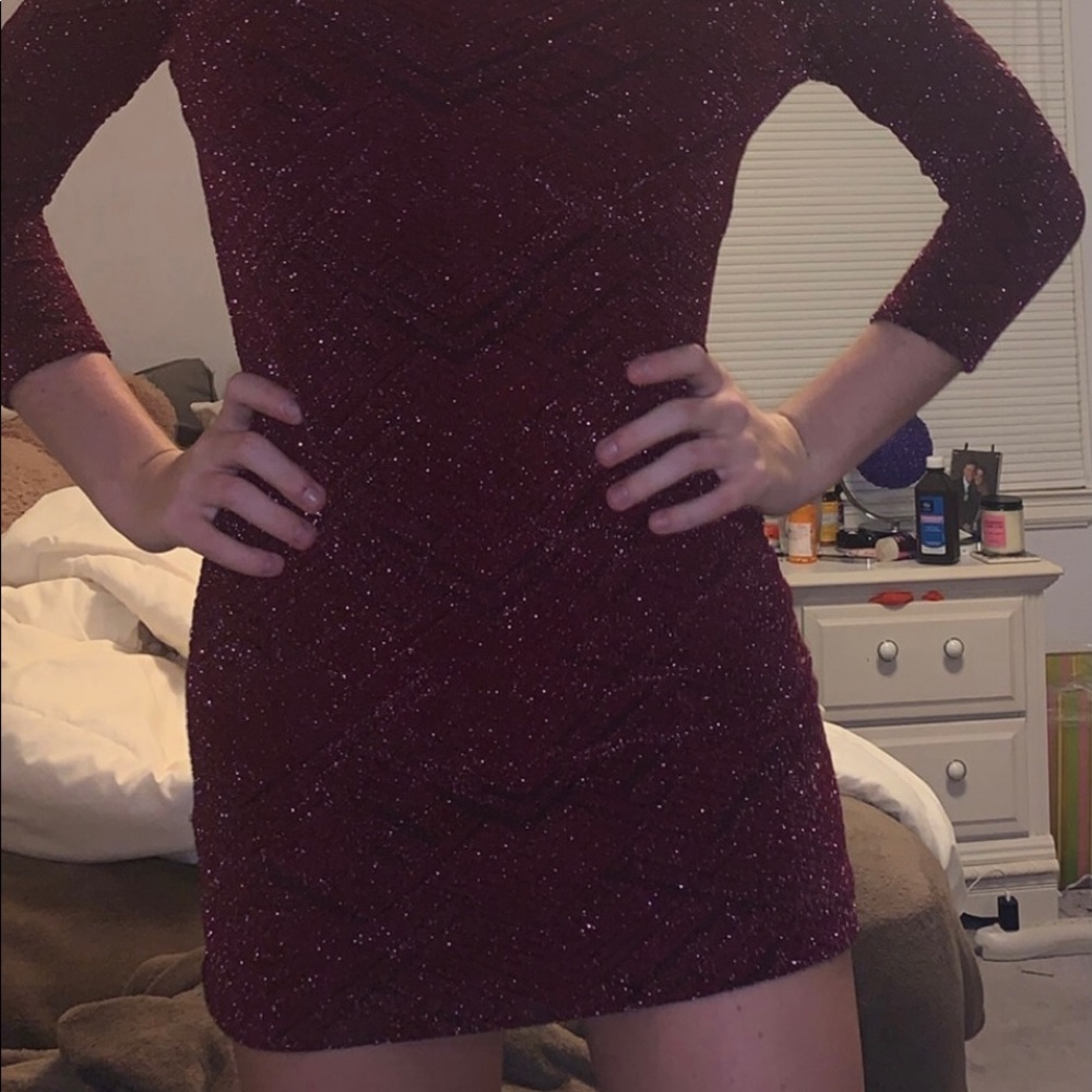 Mini Maroon Dress - Picture 4 of 9